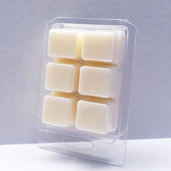 CHRISTMAS CABIN -Bath & Body Works Candle Wax Melts- $8 per pack - Picture 2 of 9